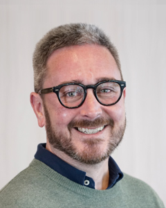 Portrait of Ryan Swanger