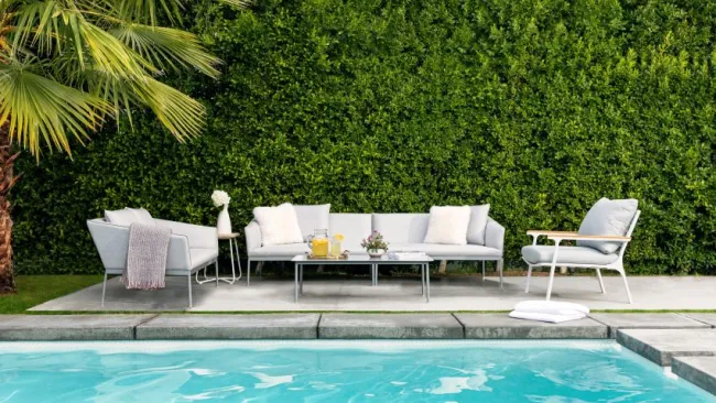 Online Furniture Retailer Is Couched in CX