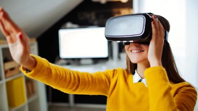 Virtual and Augmented Reality: Empathy Machines