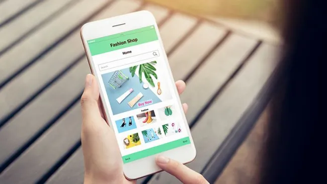 Research compares retail experiences among physical and online brands. 