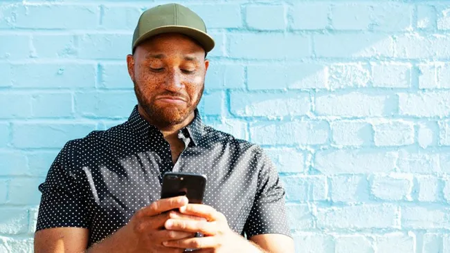 How Well Do Brands Use Mobile Messaging and Live Chat?