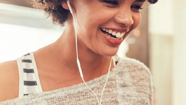 Our client wanted to leverage service chat to better engage customers online. We helped develop a chat strategy that enhanced service via this digital channel, while simultaneously boosting sales