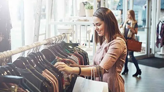 Clothing retailer meets peak holiday demands